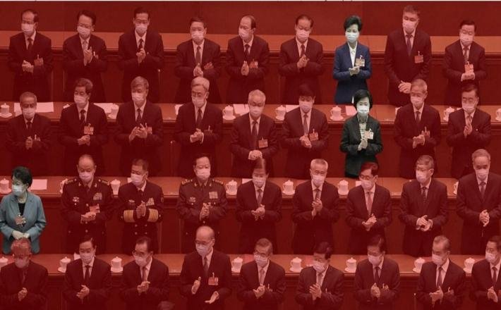 Solo alrededor del ocho por ciento de los puestos más altos en el Partido Comunista Chino están ocupados por mujeres. © Studio Graphique France Média Monde 