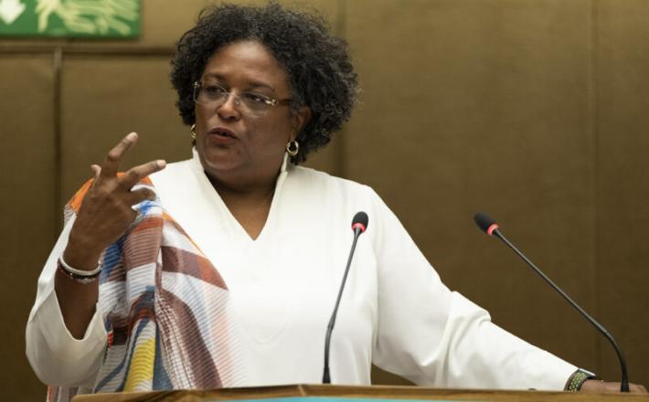 Primera ministra de Barbados, Mia Mottley, en la XVI Conferencia Raúl Prebisch en Ginebra, Suiza, 10 de septiembre de 2019. Foto en Flickr de Timothy Sullivan, UNCTAD (CC BY-SA 2.0).
