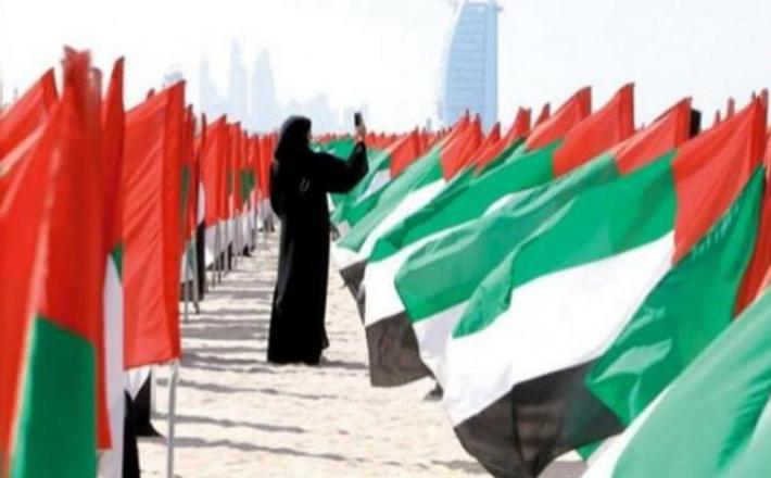 المرأة الإماراتية تعيش أزهى عصورها