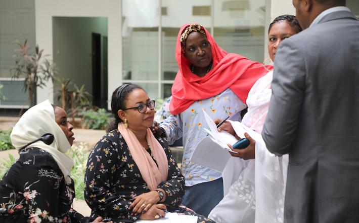 Sudanese women discussing alliance building during the seminar, June 2022. Photo:  UN Women Sudan
