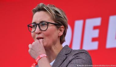 Susanne Hennig-Wellsow is stepping down after leading the Left party for a little over a year - DW