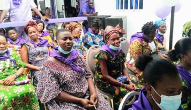 Les femmes des FDR lors d'une rencontre samedi 02 avril à Lomé - Ici Lomé