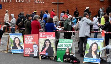  Voters queuing at a polling centre in Melbourne in May 2022. William WEST / AFP