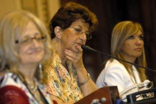 Glenda Rondán, Margarita Percovich y Beatriz Argimón