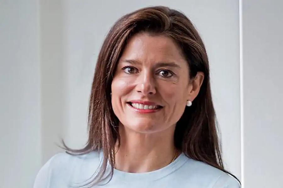 Finally! Top jobs are going to women who have more confidence than ability too (Evening Standard)